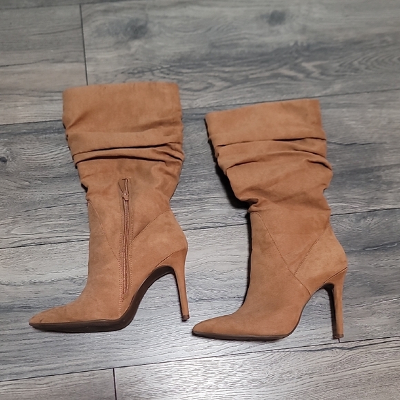 Women's Tan Suede Pointed-Toe Slouch Heel Boots by Jessica Simpson - Picture 2 of 3